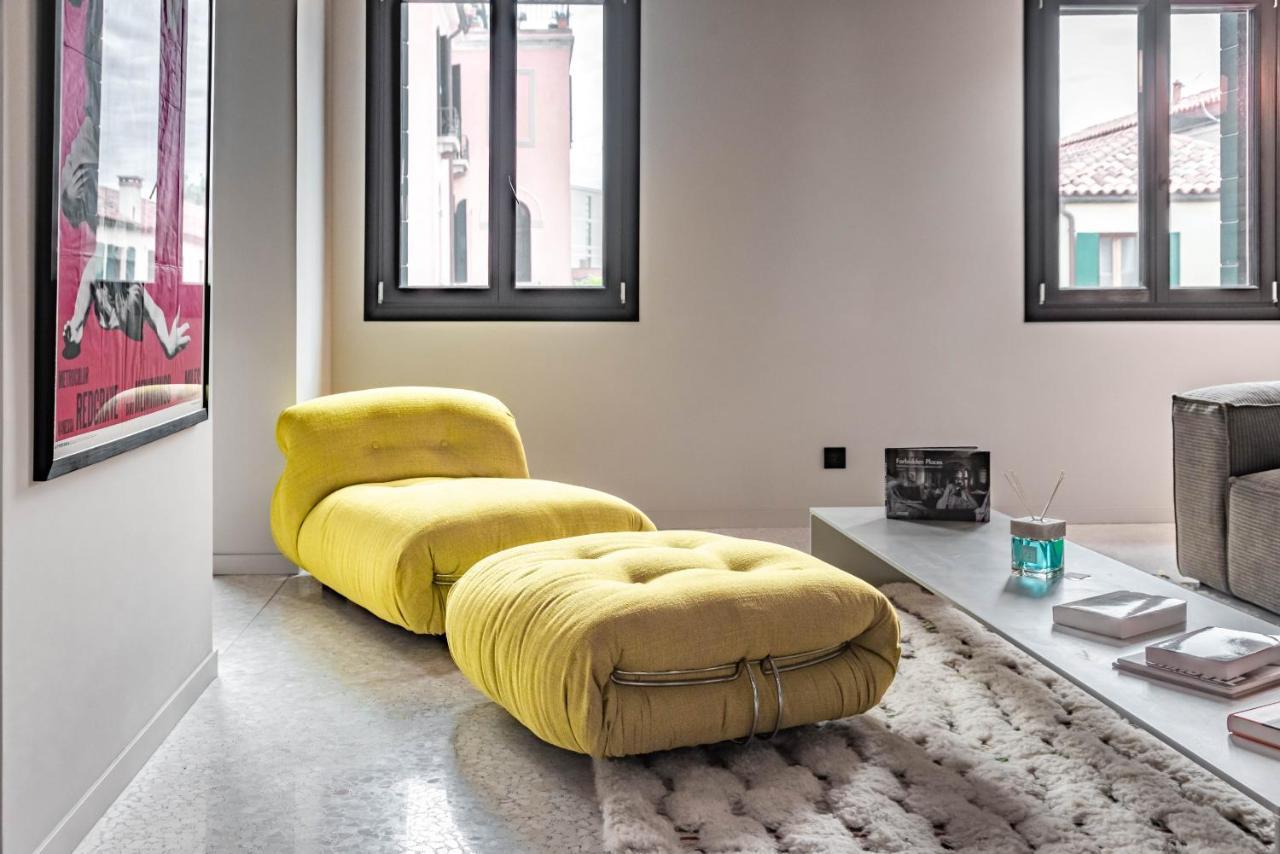 Ca' Delle Carrozze Stylish 2 Bedroom Loft-style Apartment